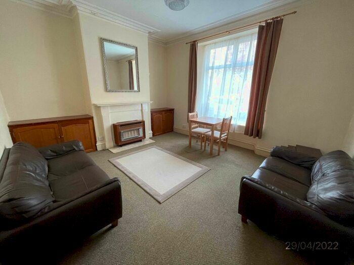 1 Bedroom Flat To Rent In Hartington Road, Ground Floor Right, Aberdeen, AB10