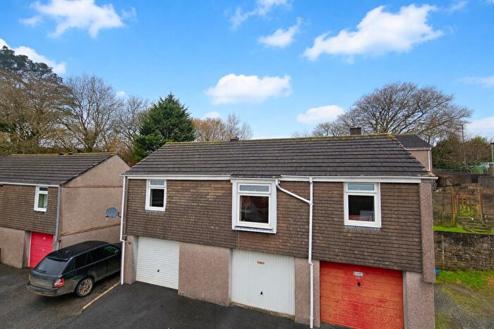 2 Bedroom Coach House For Sale In Monksmead, Tavistock, PL19