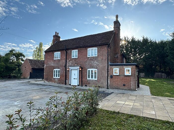 4 Bedroom Detached House To Rent In Jealotts Hill, Warfield, Bracknell, Berkshire, RG42