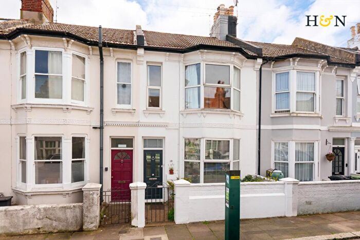 2 Bedroom Terraced House For Sale In Wordsworth Street, Hove, BN3