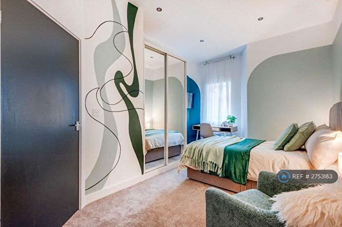 Studio To Rent In Kelvin Grove, Liverpool, L8