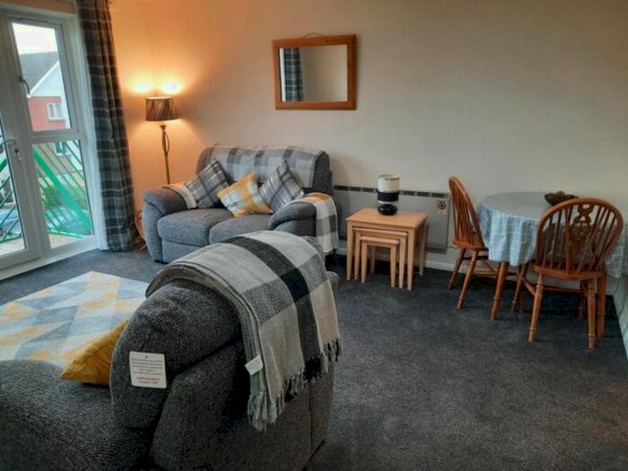 1 Bedroom Flat To Rent In Catrin House, Maritime Quarter, Marina, Swansea, SA1