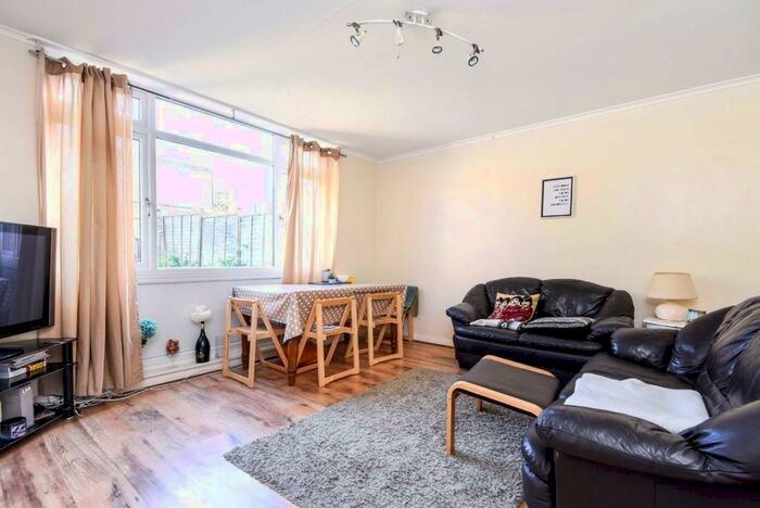 4 Bedroom Terraced House To Rent In Manygates, Balham, SW12