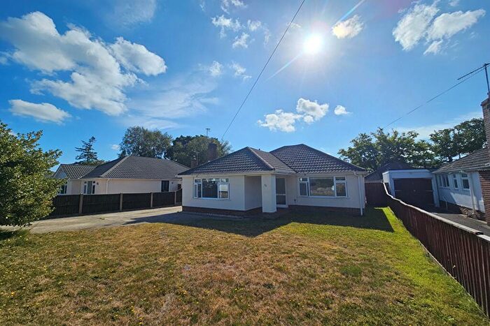 3 Bedroom Detached Bungalow To Rent In Broadstone, BH18