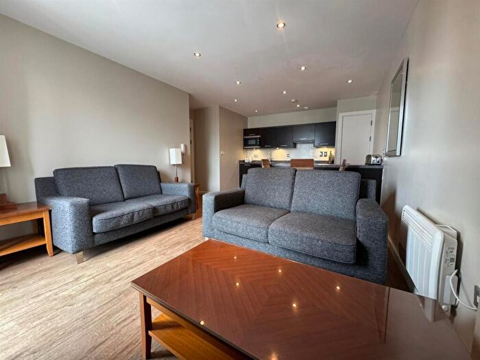 2 Bedroom Flat To Rent In Icon, Shudehill, Manchester, M4