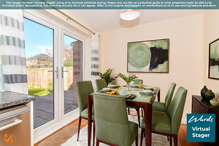 3 Bedroom End Of Terrace House For Sale In Le Temple Road, Paddock Wood, Tonbridge, Kent, TN12