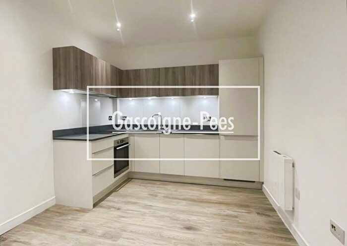 1 Bedroom Flat To Rent In Ashwood Way, Basingstoke, RG23
