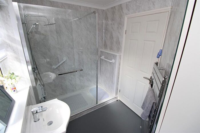 3 Bedroom End Terrace House For Sale In Elm Street, Aberbargoed, Bargoed, CF81