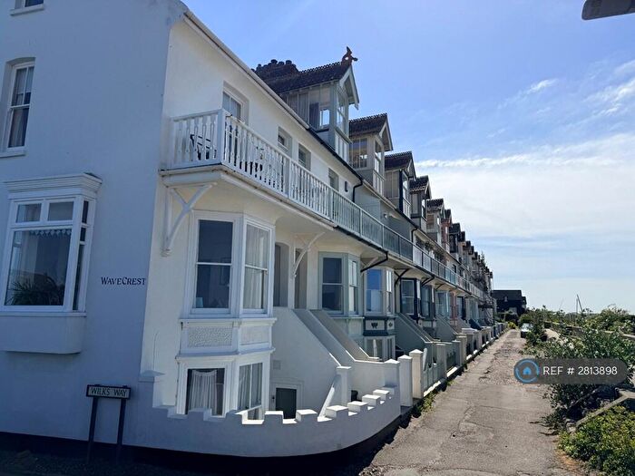 3 Bedroom Maisonette To Rent In Wavecrest, Whitstable, CT5