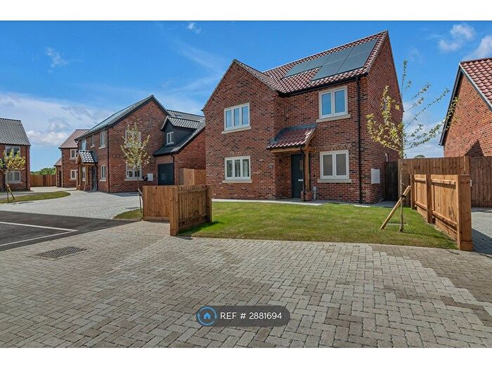 4 Bedroom Detached House To Rent In Greenview Way, Freethorpe, Norwich, NR13