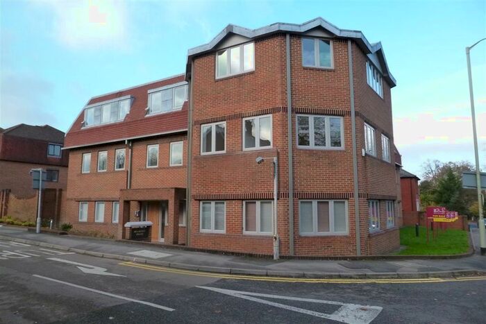 1 Bedroom Flat To Rent In Mulberry House, Osborne Road, Wokingham, RG40