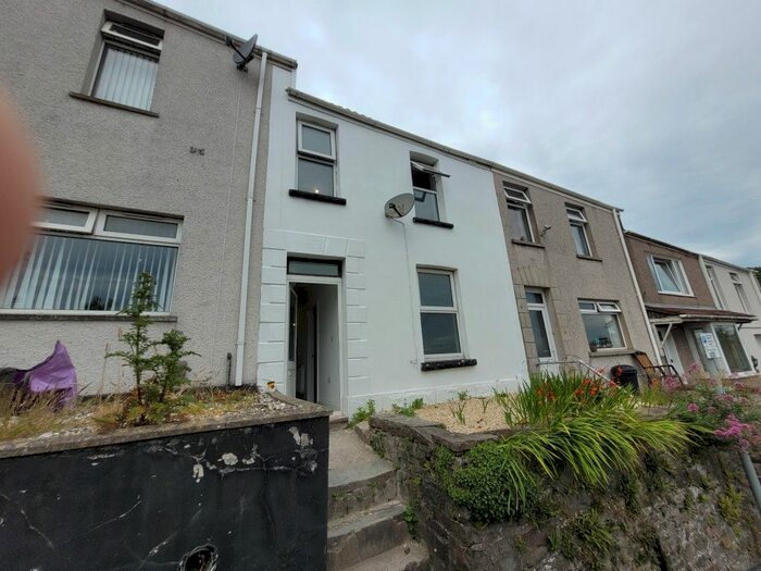 3 Bedroom Terraced House To Rent In Pleasant View Terrace, Mount Pleasant, Swansea, SA1