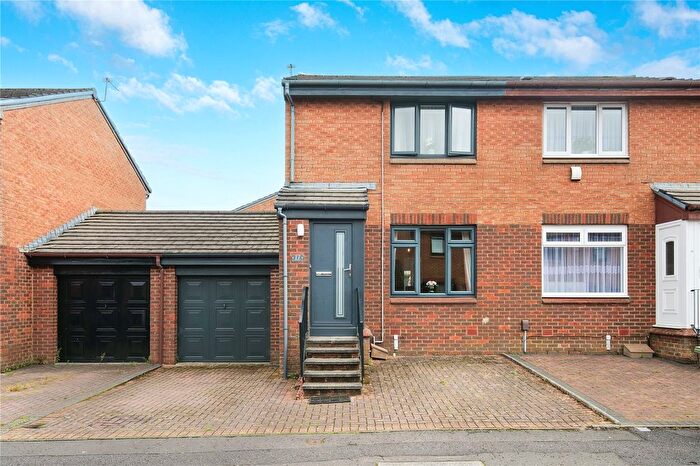 2 Bedroom Semi-Detached House For Sale In Iris Avenue, Glasgow, G45