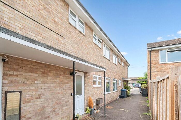 2 Bedroom Flat For Sale In Graspan Road, Ludgershall, Andover, SP11