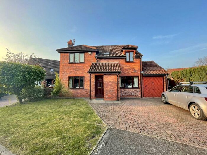 4 Bedroom Detached House To Rent In Winchester Park, Didsbury, Manchester, M20