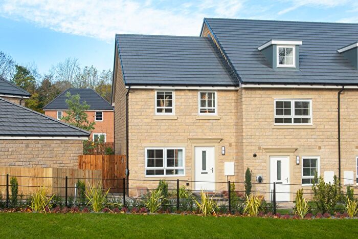 3 Bedroom End Terrace House For Sale In "Maidstone" At Whitechapel Road, Cleckheaton, BD19