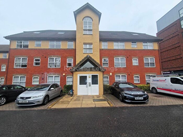 2 Bedroom Apartment To Rent In Kings Road, Reading, RG1