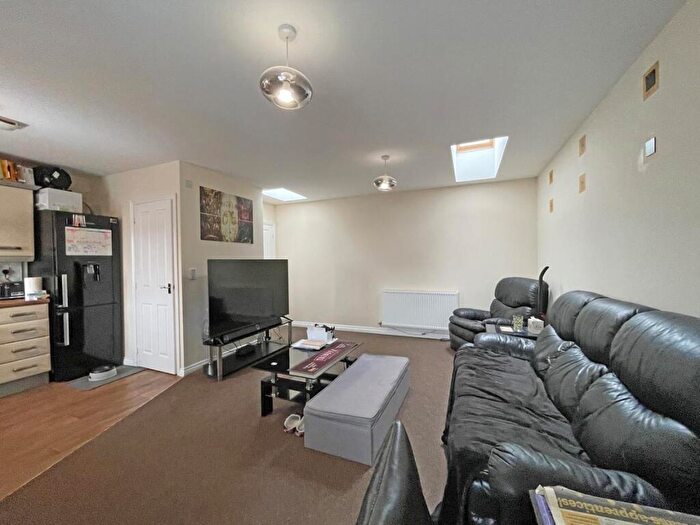 2 Bedroom Coach House For Sale In Whitehaven Way, Warleigh Village, Plymouth, PL6