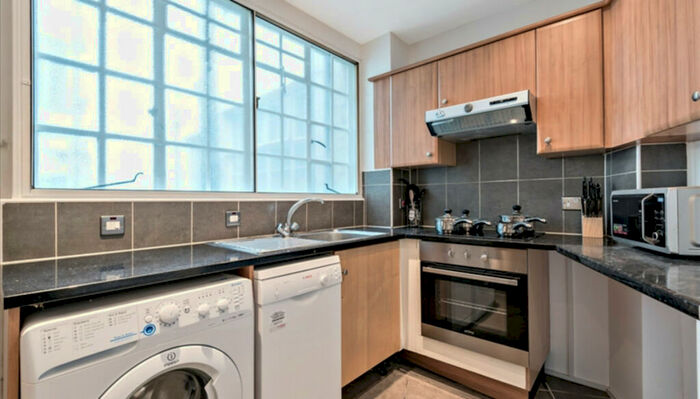 2 Bedroom Apartment To Rent In Strathmore Court, London, NW8