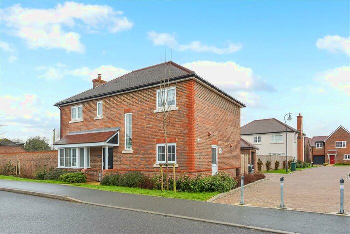 4 Bedroom Detached House To Rent In Inlands Road, Nutbourne, PO18