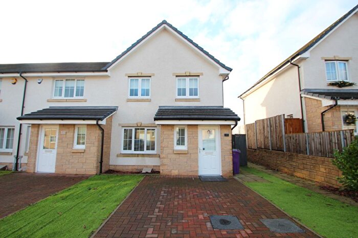 3 Bedroom Property To Rent In Penicuik Street, Glasgow, G32