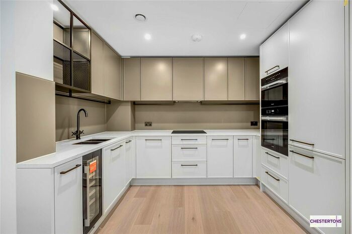 2 Bedroom Flat To Rent In Westwood House, Park Street, SW6