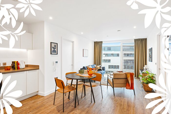 2 Bedroom Flat To Rent In The Kell, Gillingham Gate Road, Gillingham, ME4