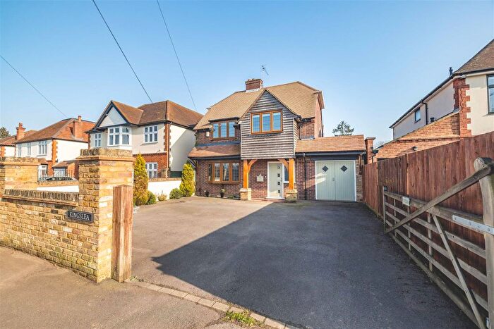 Property For Sale In Holyport Road, Maidenhead, SL6