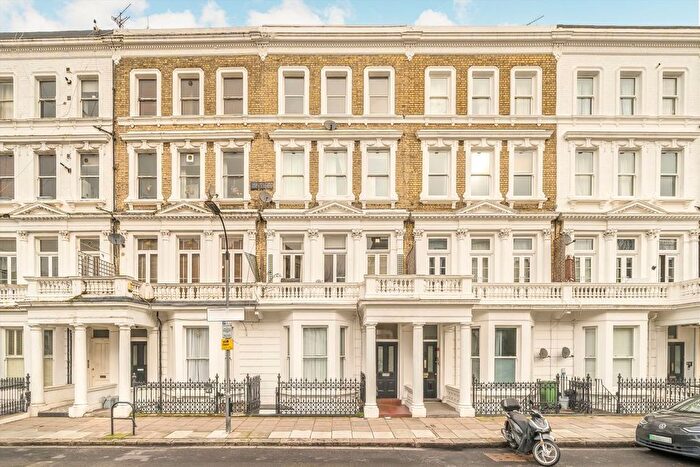 1 Bedroom Flat To Rent In Barons Court Road, London, W14
