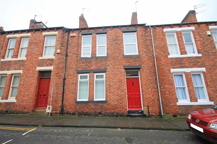 6 Bedroom Private Halls To Rent In East Atherton Street, Durham City, DH1