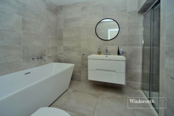 2 Bedroom Semi-Detached House For Sale In Longfellow Road, Worcester Park, KT4