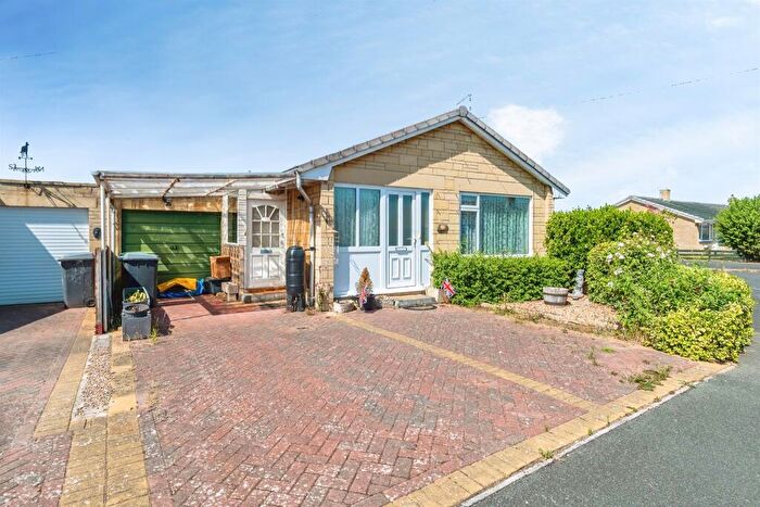 2 Bedroom Detached Bungalow For Sale In Savernake Avenue, Melksham, SN12