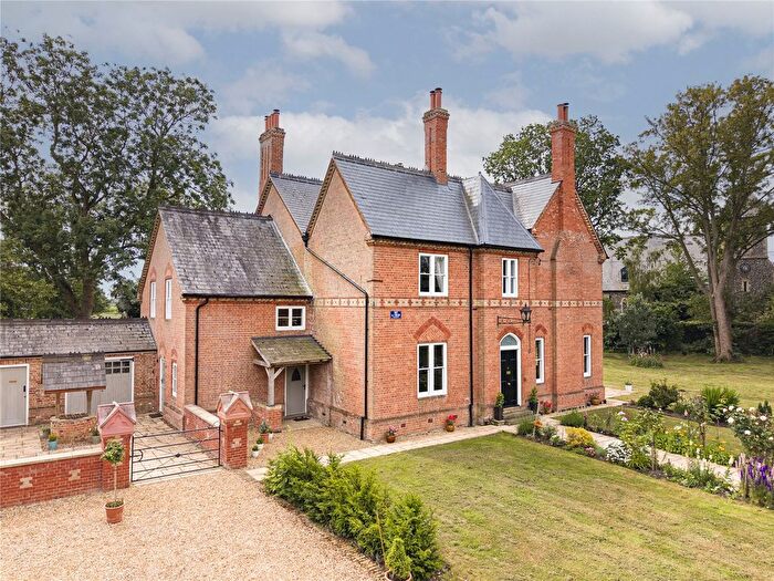7 Bedroom Country House For Sale In White House Road, Little Ouse, Cambridgeshire, CB7