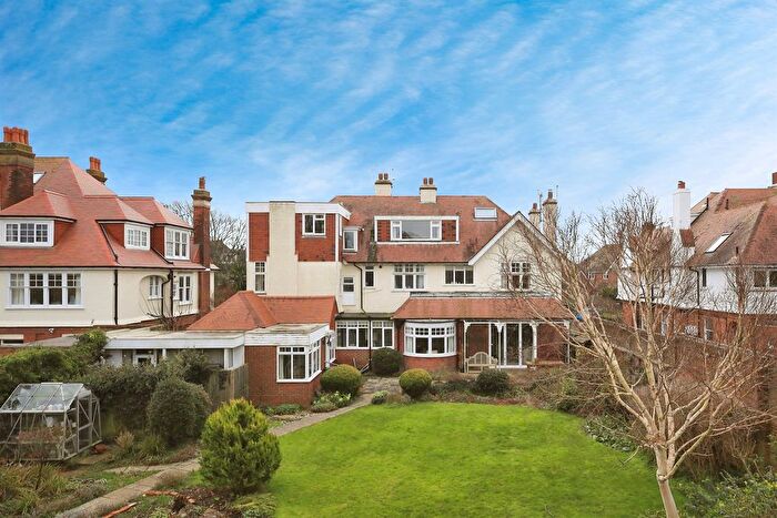 2 Bedroom Flat For Sale In Dittons Road, Eastbourne, BN21