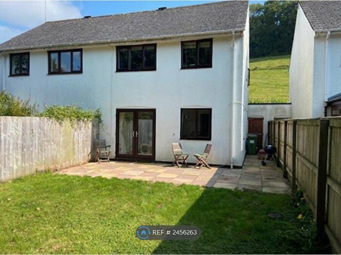 3 Bedroom Semi-Detached House To Rent In Rew Rd, Ashburton, TQ13