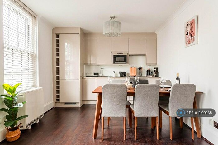 3 Bedroom Flat To Rent In West Street, Brighton, BN1