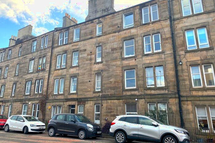 1 Bedroom Flat To Rent In Roseburn Street, Edinburgh, EH12
