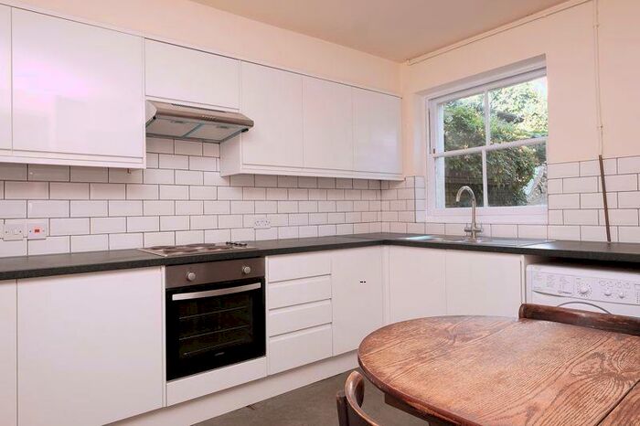 4 Bedroom Terraced House To Rent In Brewer Street, Brighton, BN2