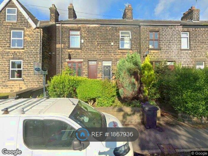 3 Bedroom Terraced House To Rent In Penistone Road, Sheffield, S35