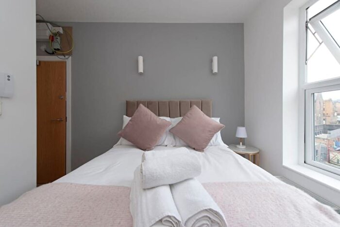 1 Bedroom Studio To Rent In Swinton St, London, WC1X