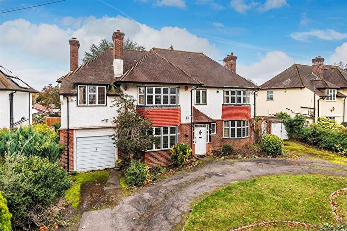 5 Bedroom Detached House For Sale In The Avenue, South Cheam, SM2