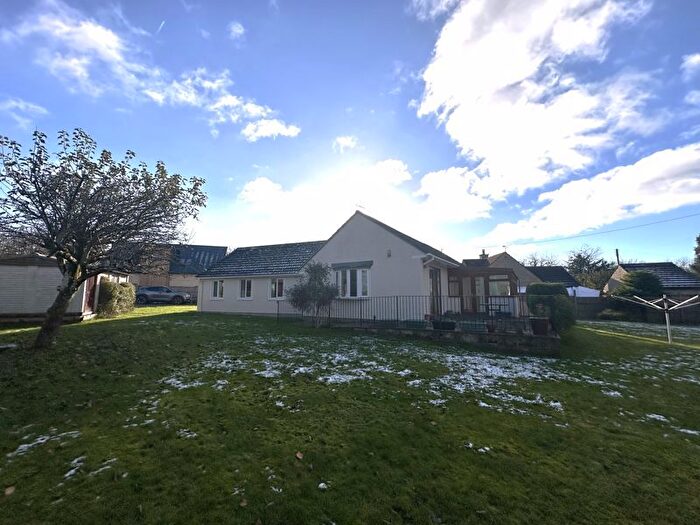 4 Bedroom Bungalow To Rent In Eastcombe, Stroud, GL6