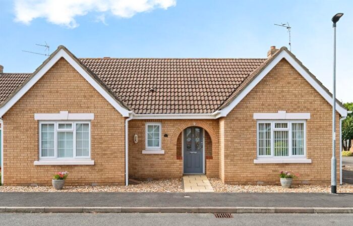 3 Bedroom Detached Bungalow For Sale In Waggoners Way, Wimblington, March, PE15