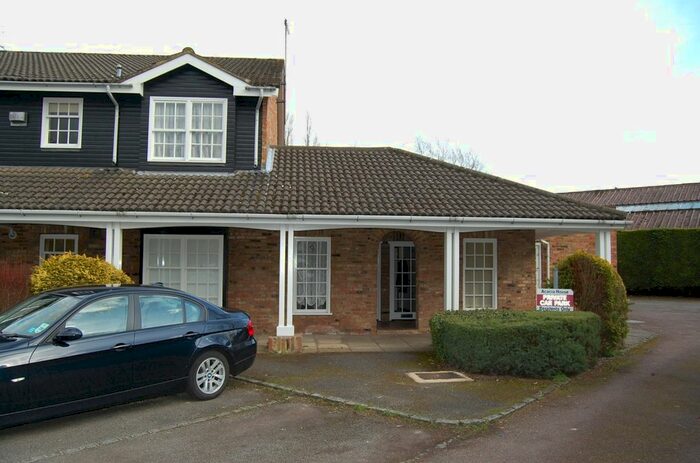 Studio To Rent In Acacia House, Chiltern Hill, Chalfont St. Peter, Buckinghamshire, SL9