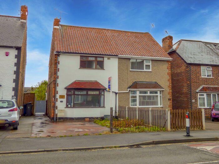 3 Bedroom Semi-Detached House To Rent In College Street, Long Eaton, NG10