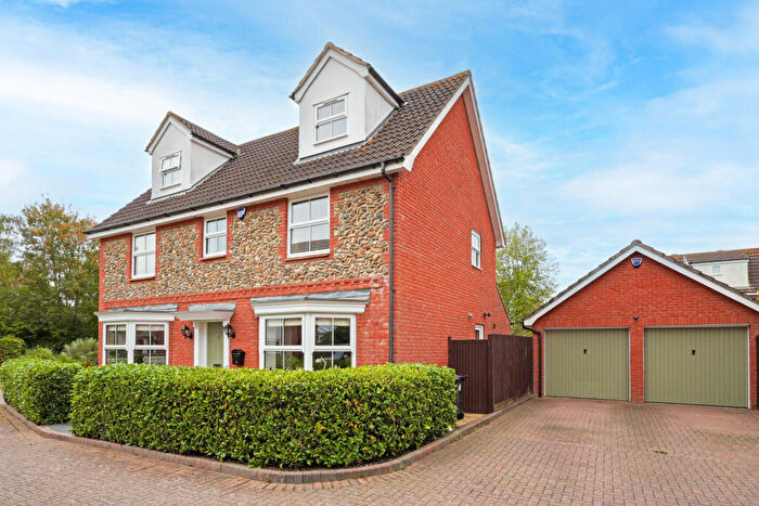 5 Bedroom Detached House For Sale In Wheelwrights Close, Bishop's Stortford, Hertfordshire, CM23