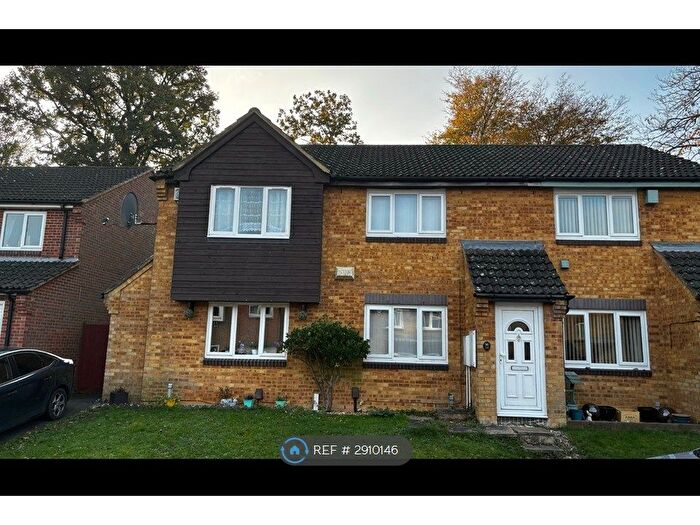 2 Bedroom Terraced House To Rent In Nicklaus Drive, Chatham, ME5