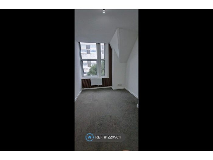 1 Bedroom Flat To Rent In West Cliff Studios, Bournemouth, BH2