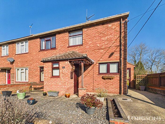 3 Bedroom Semi Detached House For Sale In Coronation Grove, Swaffham, PE37