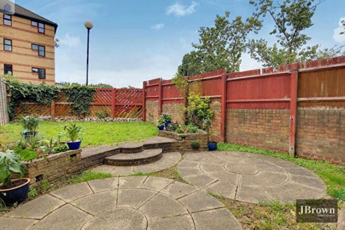 4 Bedroom Terraced House To Rent In Plough Way, London, SE16